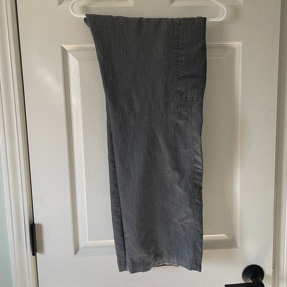 Figs Scrub Pants Size M Graphite - Picture 2 of 8
